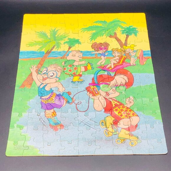 Vintage 1990 Alvin and The Chipmunks at the Beach 100 pcs Jigsaw Puzzle COMPLETE - Picture 5 of 12